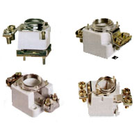 SCHNEIDER ELECTRIC 3341330 BASE FIJACION PLETINA 63A E-18