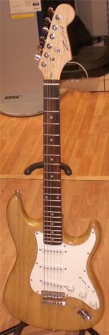 ZAFIRO ZGE201NA GUITARRA ELECTRICA ZAFIRO NATURAL STRATO