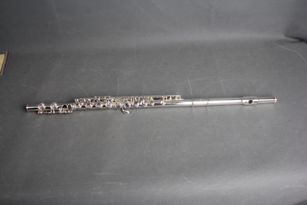 ZAFIRO ZFL161S FLAUTA ZAFIRO CUERPO NIQUEL PLATEADO